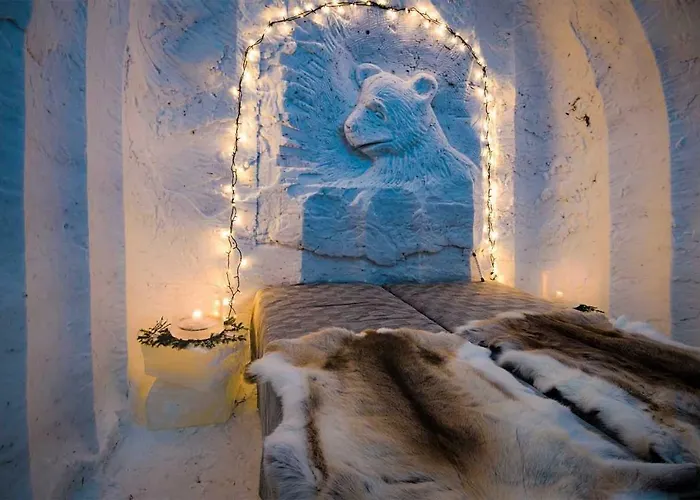 Lucky Ranch Snow Igloos *